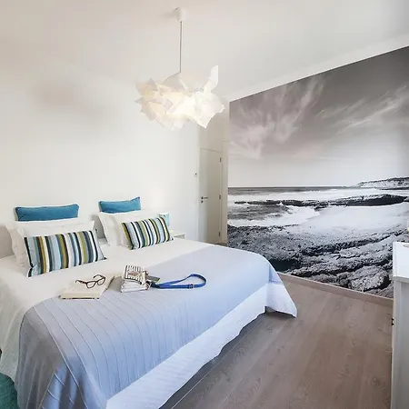 Beachouse - Surf, Alojamento de Acomodação e Pequeno-almoço