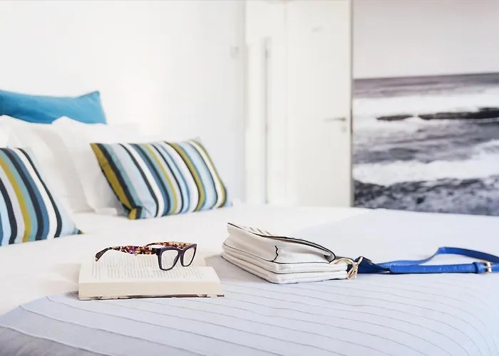 Bed and Breakfast Beachouse - Surf, 4*