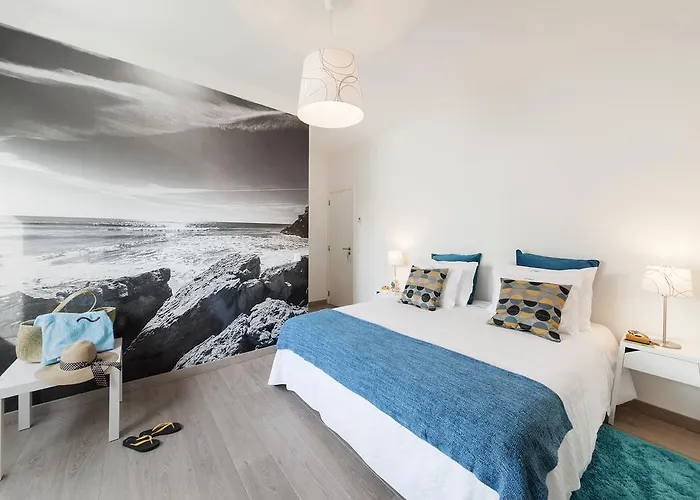 Beachouse - Surf, Bed and Breakfast Ericeira