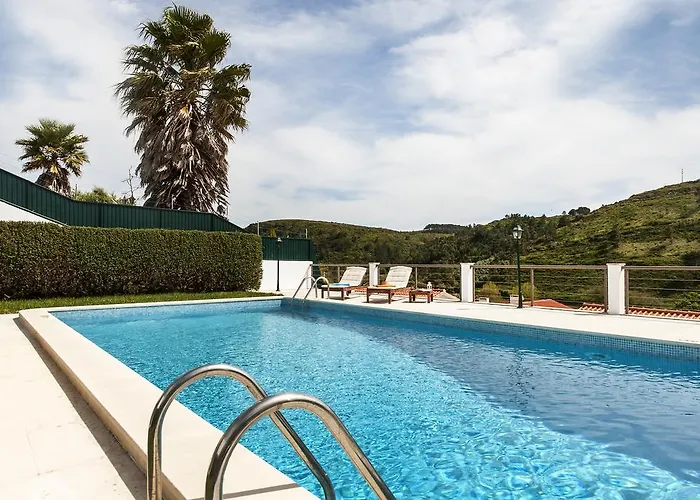 Beachouse - Surf, Bed and Breakfast Ericeira